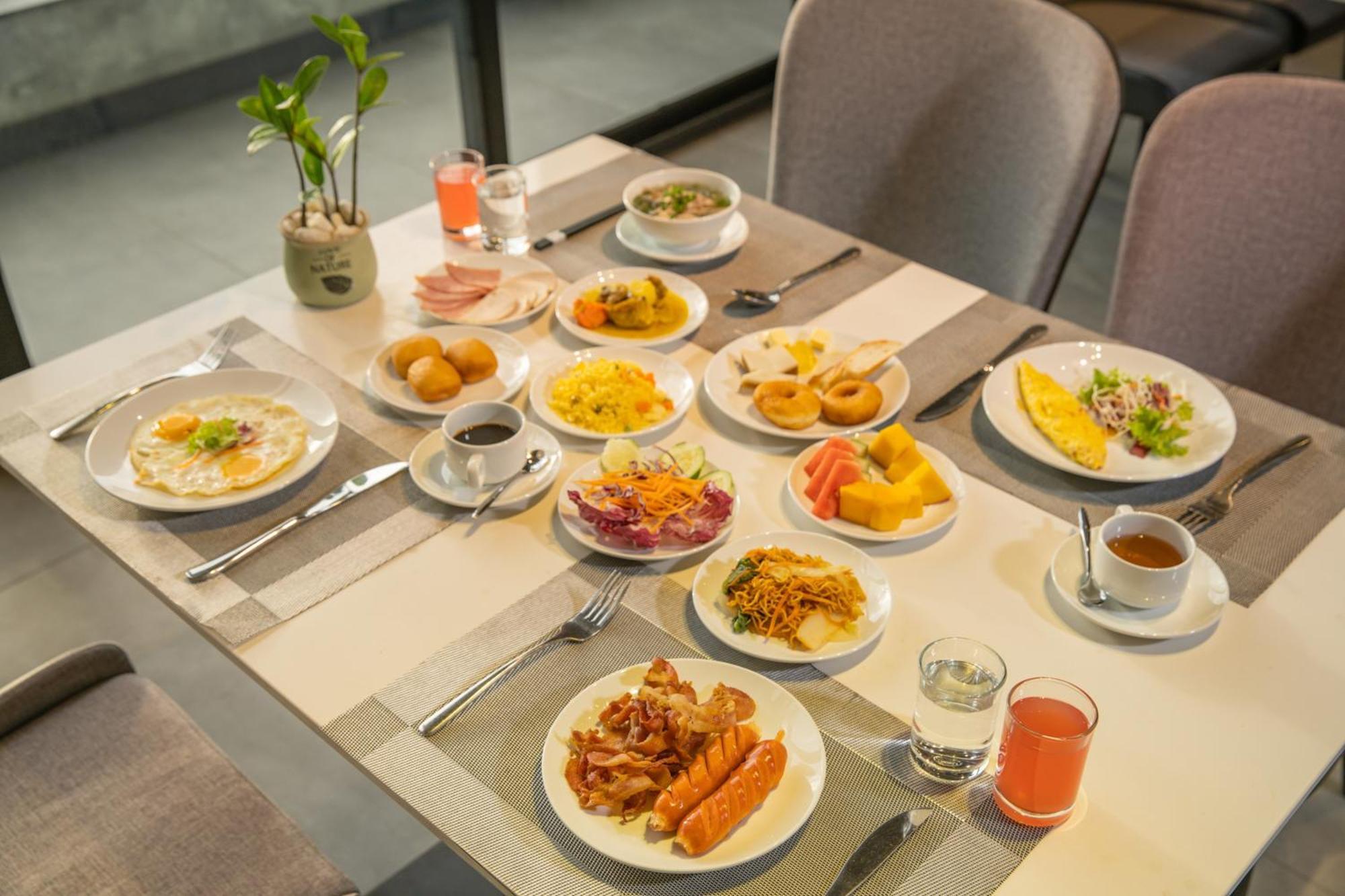 The Code Hotel&Spa Da Nang Buitenkant foto